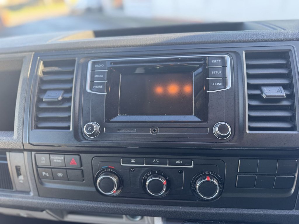 Used Volkswagen Transporter 2016 for sale - 76632279: Photo 23