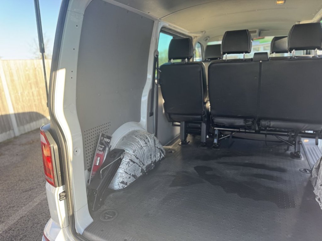 Used Volkswagen Transporter 2016 for sale - 76632279: Photo 42