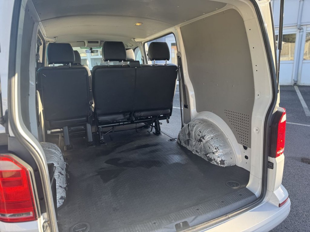 Used Volkswagen Transporter 2016 for sale - 76632279: Photo 43