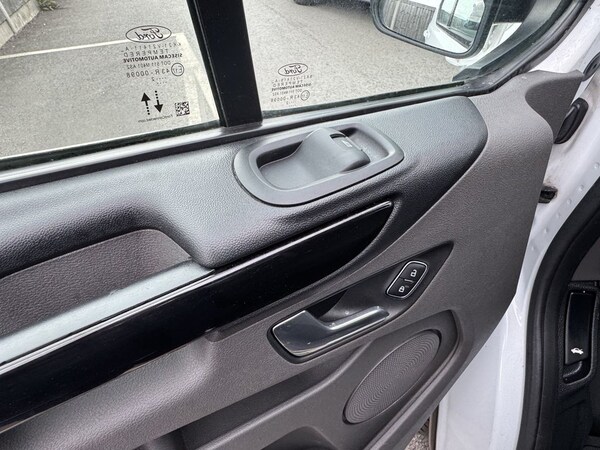 Used Ford Transit Custom 2022 for sale - 74964322: Photo 40
