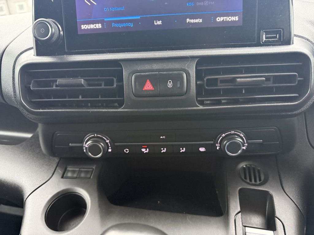 Used Peugeot Partner 2022 for sale - 77369880: Photo 28