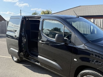 Used Vauxhall Combo 2019 for sale - 75527700: Photo