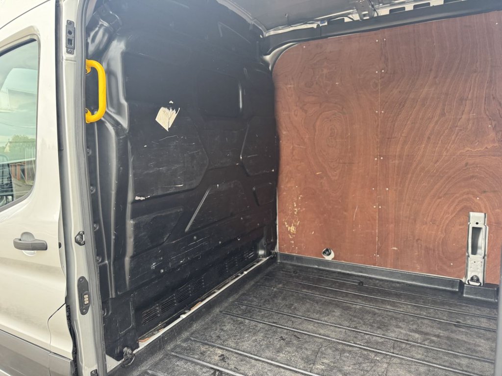 Used Ford Transit 2022 for sale - 76481685: Photo 37