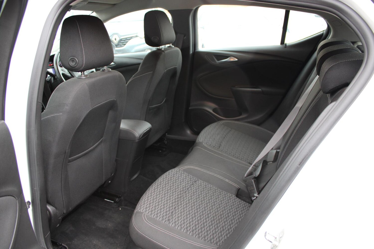 Used Vauxhall Astra 2018 for sale - 77462022: Photo 15