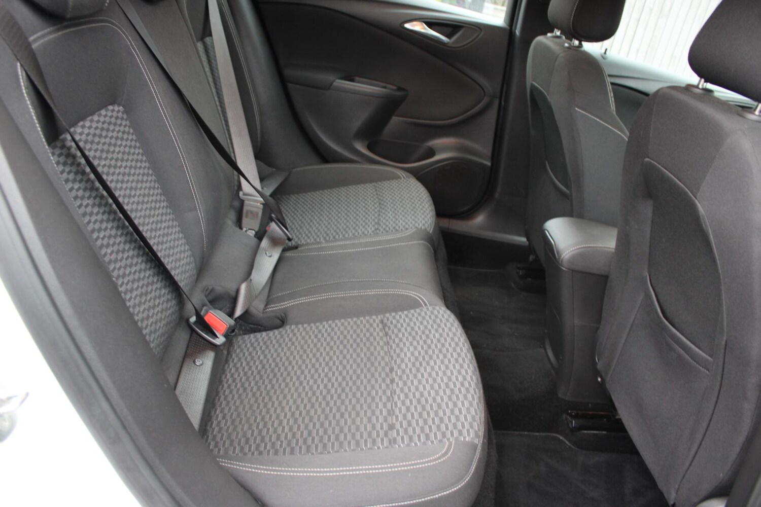 Used Vauxhall Astra 2018 for sale - 77462022: Photo 16