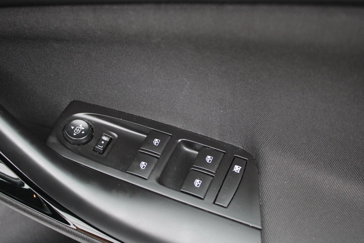 Used Vauxhall Astra 2018 for sale - 77462022: Photo 18