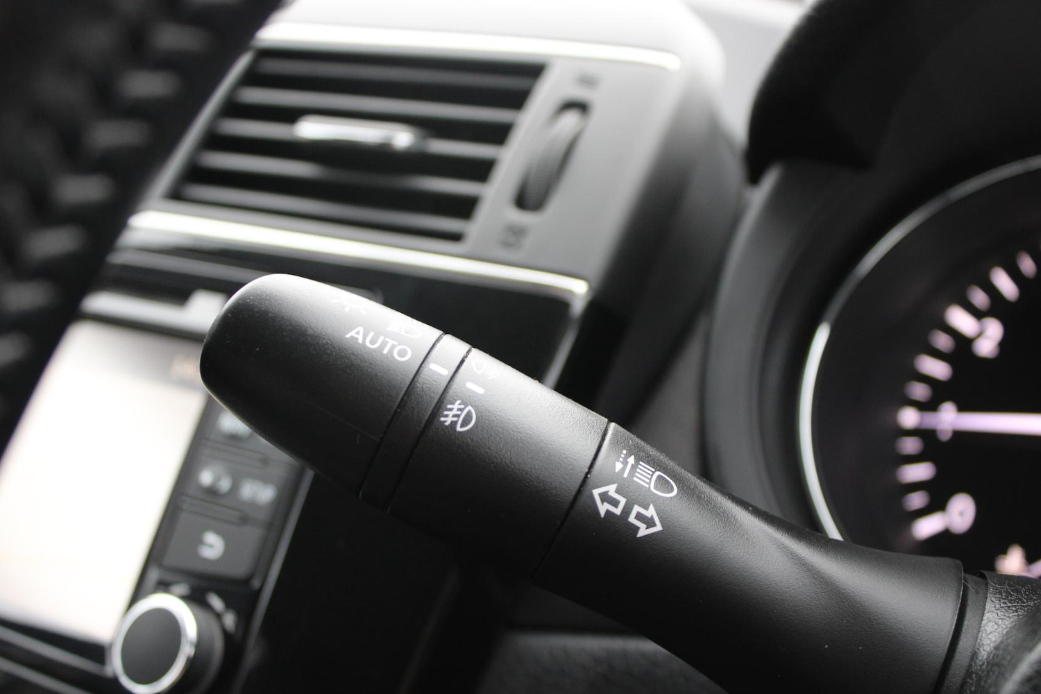 Used Nissan Pulsar 2015 for sale - 76979753: Photo 30