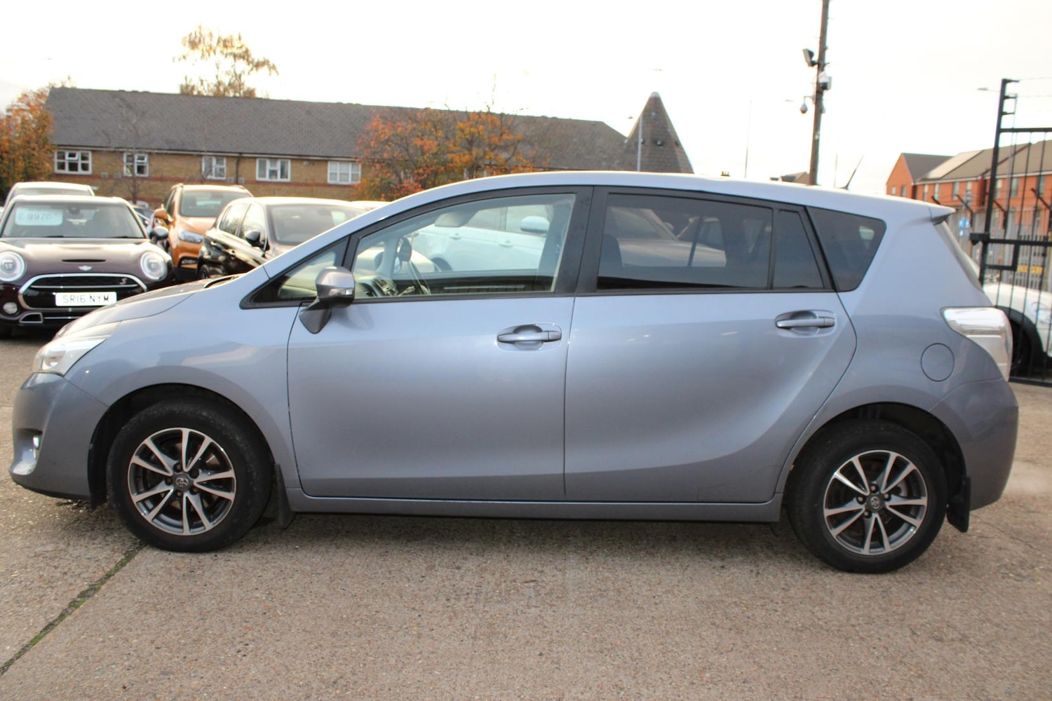 Used Toyota Verso 2013 for sale - 76979762: Photo 7