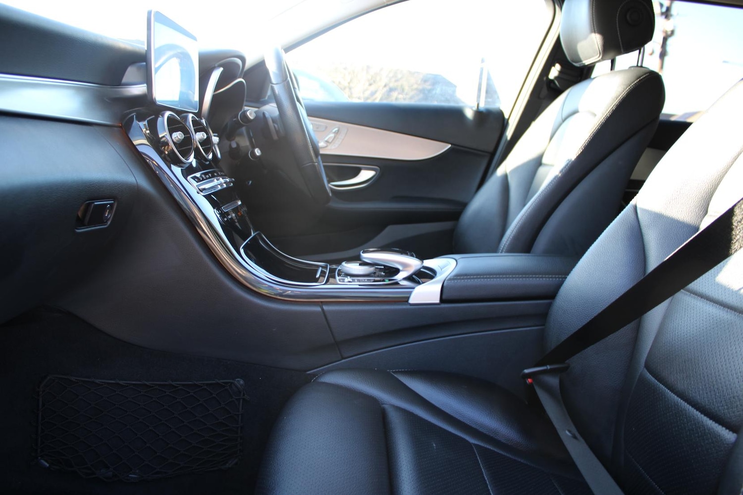 Used Mercedes-Benz C Class 2017 for sale - 76922289: Photo 25