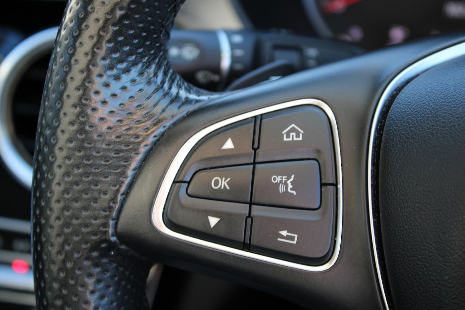 Used Mercedes-Benz C Class 2017 for sale - 76922289: Photo 30