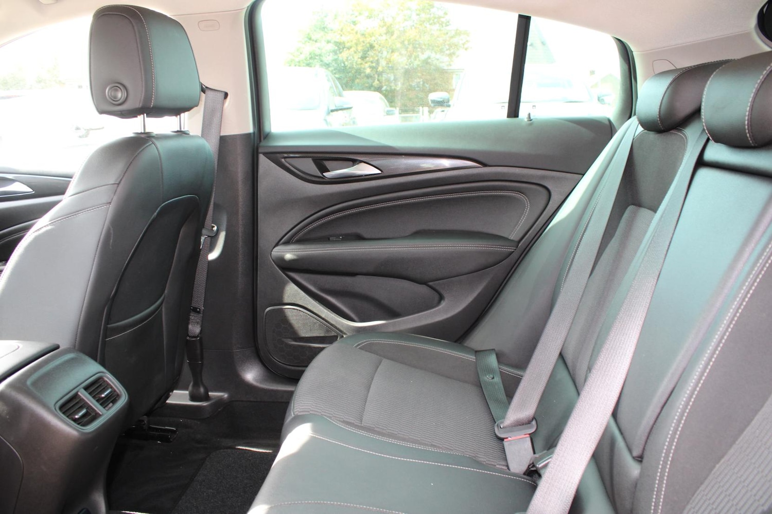 Used Vauxhall Insignia 2018 for sale - 76922291: Photo 16