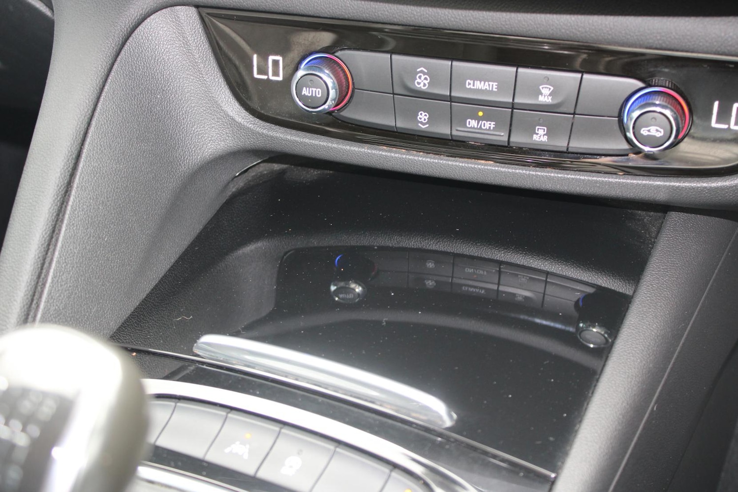 Used Vauxhall Insignia 2018 for sale - 76922291: Photo 35