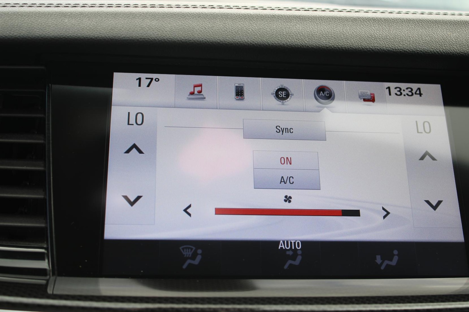 Used Vauxhall Insignia 2018 for sale - 76922291: Photo 44