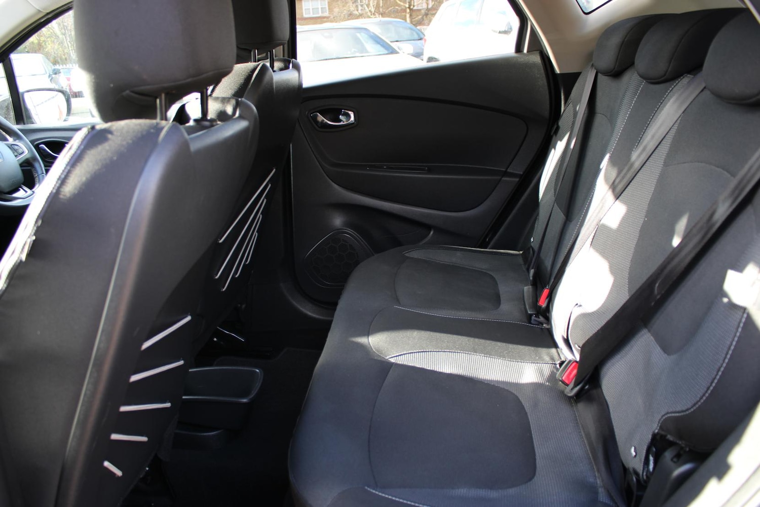 Used Renault Captur 2016 for sale - 77462009: Photo 13