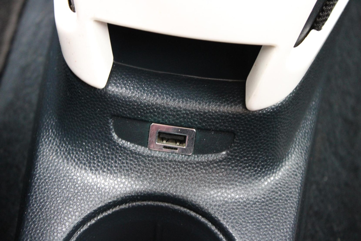 Used Ford Ka 2012 for sale - 76922249: Photo 38