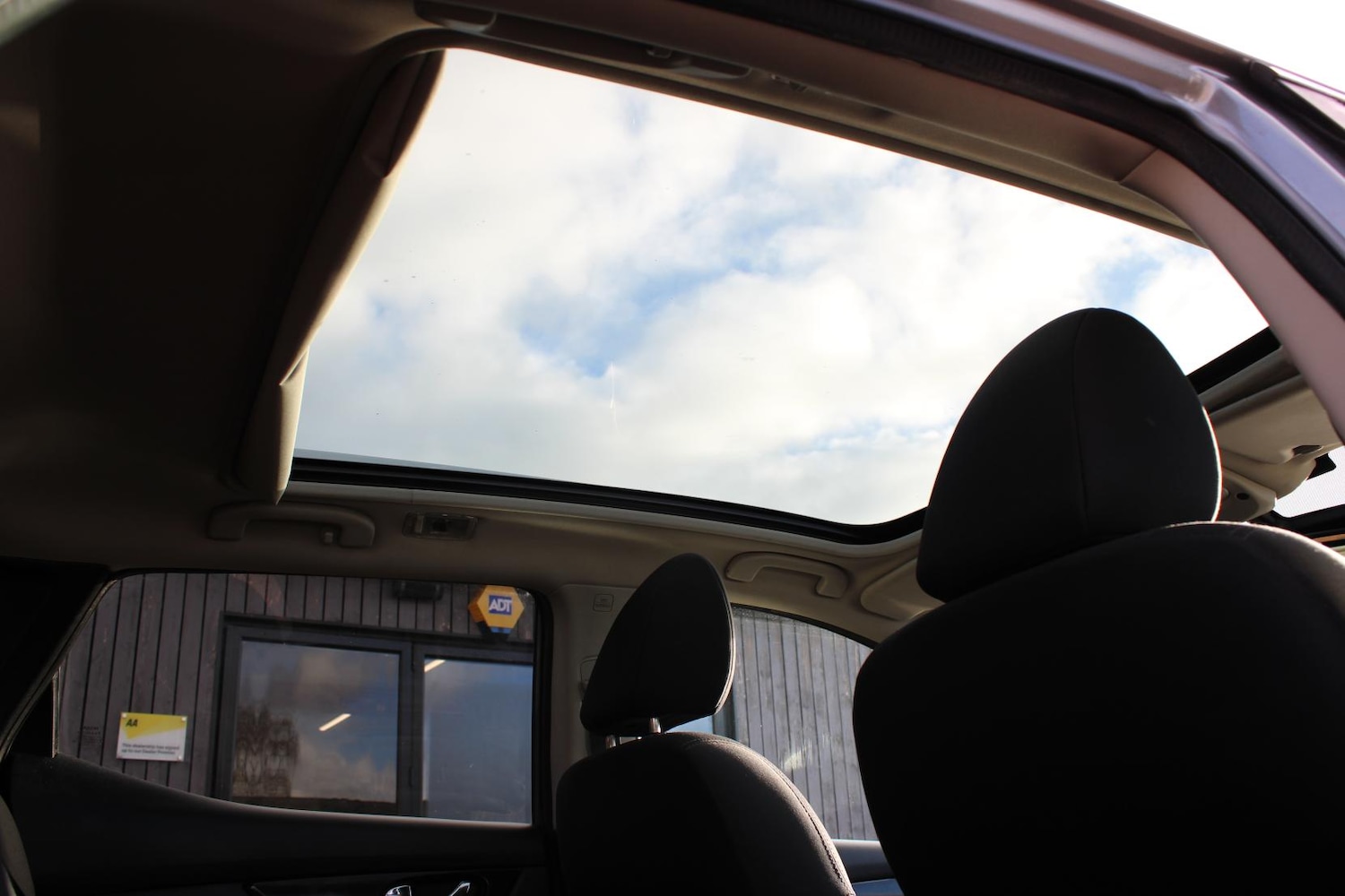 Used Nissan Qashqai 2016 for sale - 77367230: Photo 19