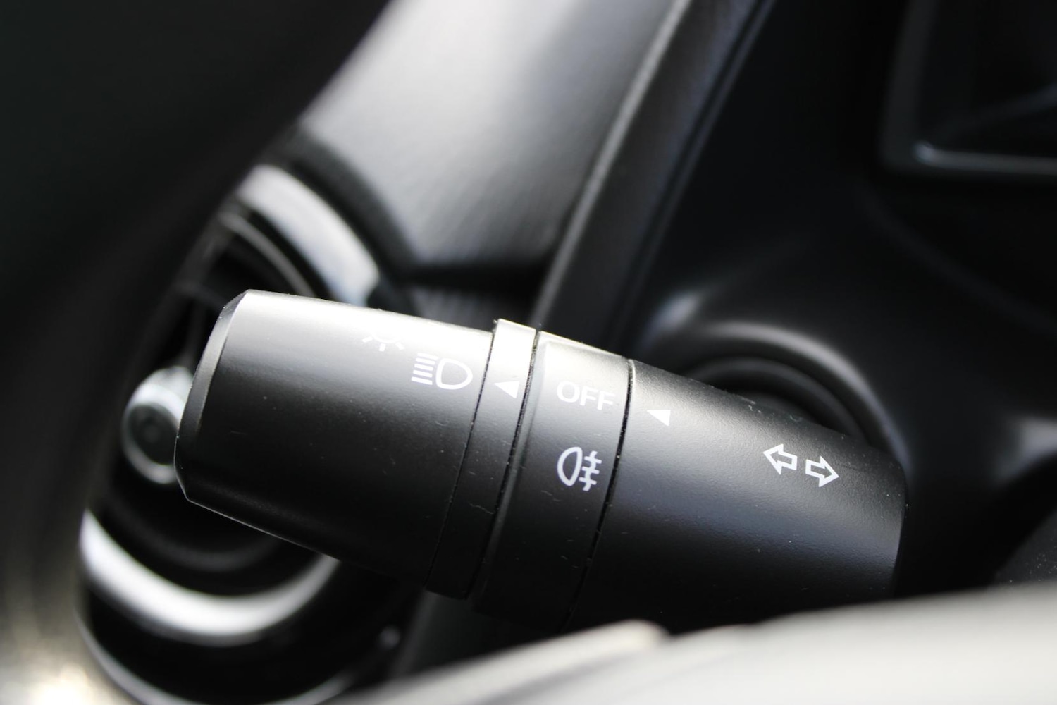 Used Mazda Mazda2 2019 for sale - 76979749: Photo 26