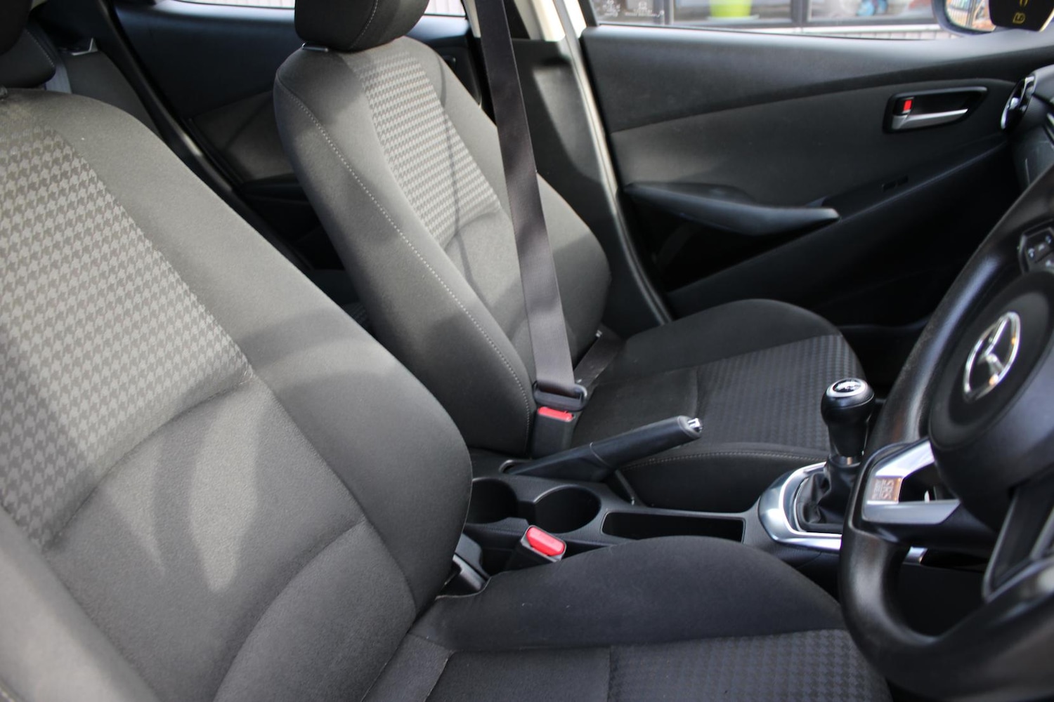 Used Mazda Mazda2 2019 for sale - 76979749: Photo 9