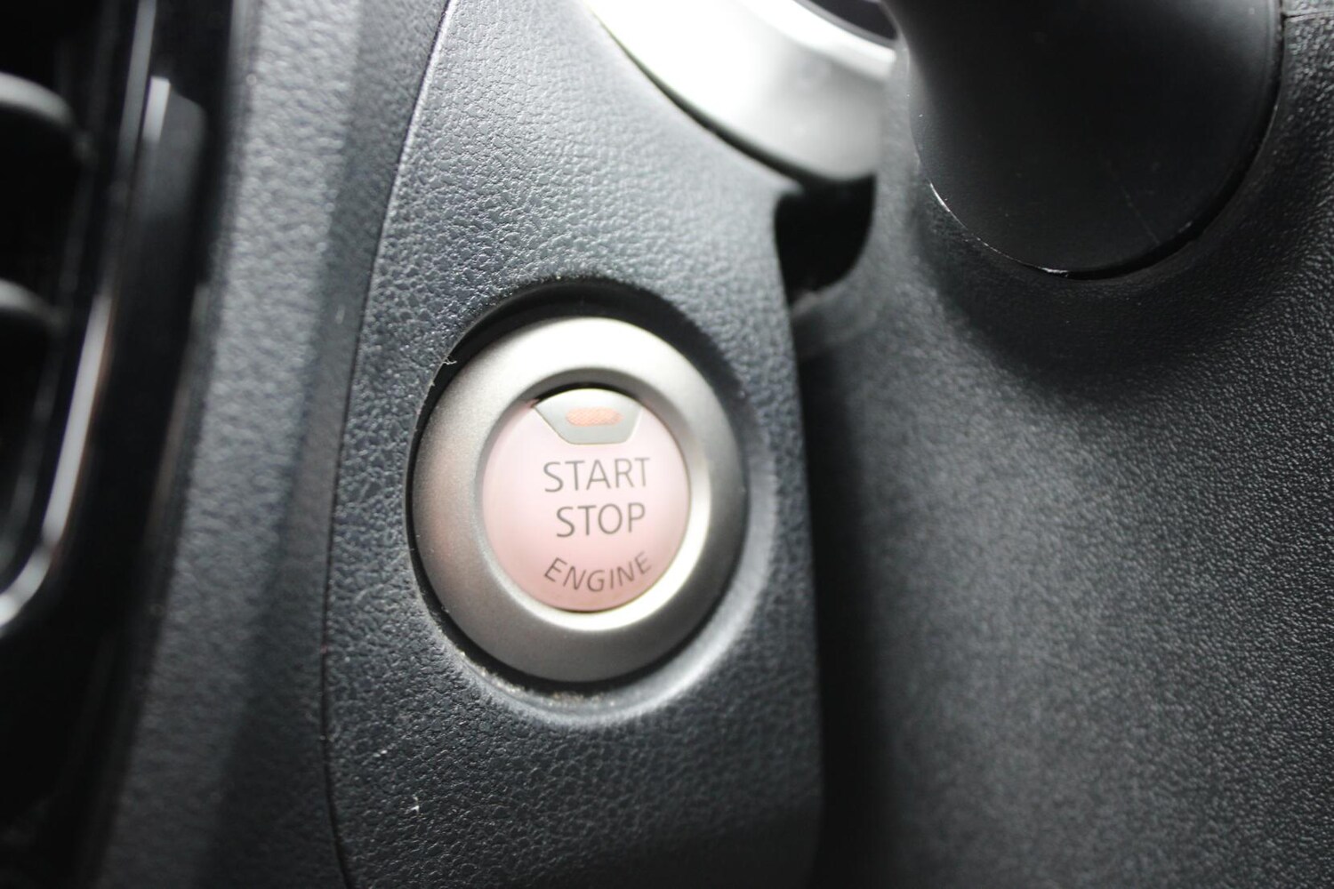 Used Nissan Juke 2015 for sale - 78152953: Photo 32