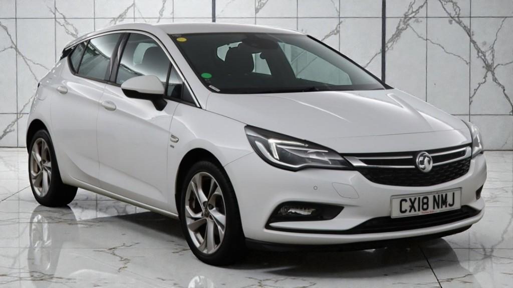 Used Vauxhall Astra 2018 for sale - 76987577: Photo 1
