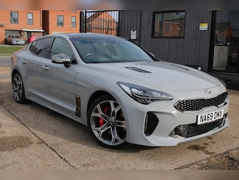 Used Kia Stinger 2019 for sale - 76922278: Photo