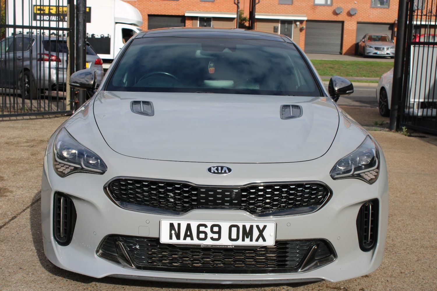 Used Kia Stinger 2019 for sale - 76922278: Photo 8
