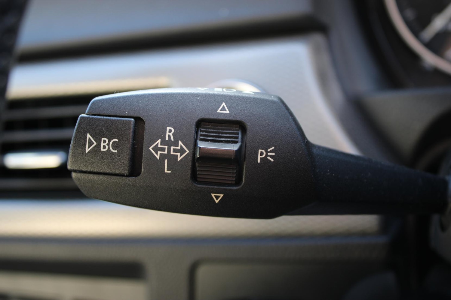 Used BMW 3 Series 2012 for sale - 77462033: Photo 37