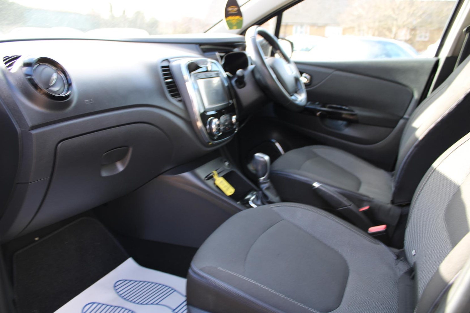 Used Renault Captur 2016 for sale - 78152966: Photo 12