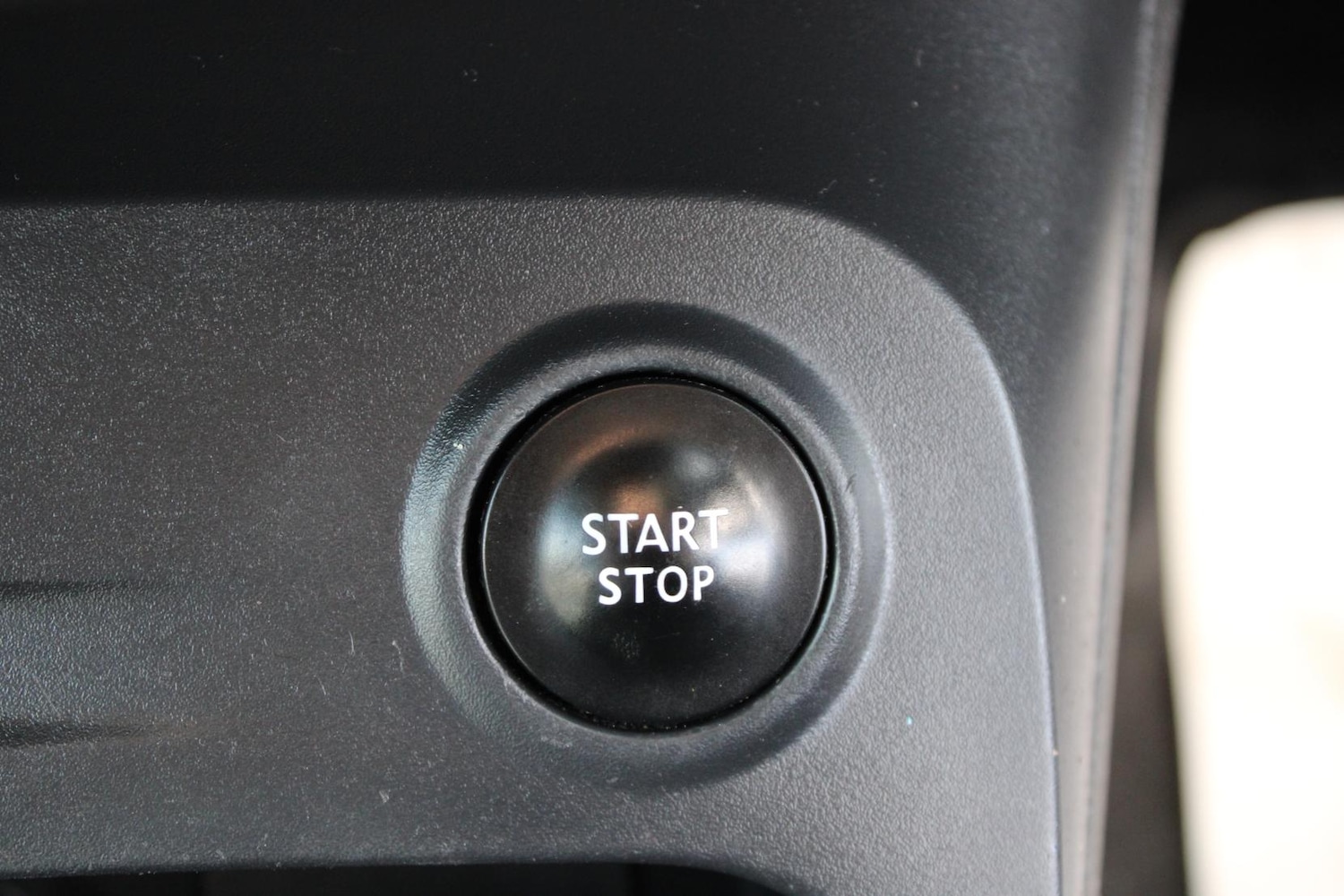 Used Renault Captur 2016 for sale - 78152966: Photo 23