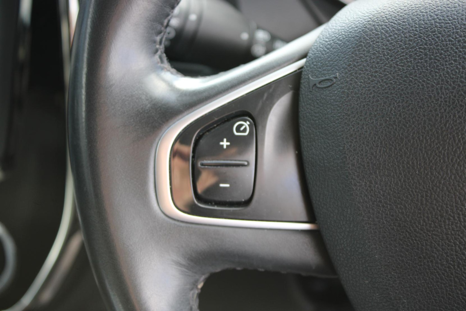 Used Renault Captur 2016 for sale - 78152966: Photo 26