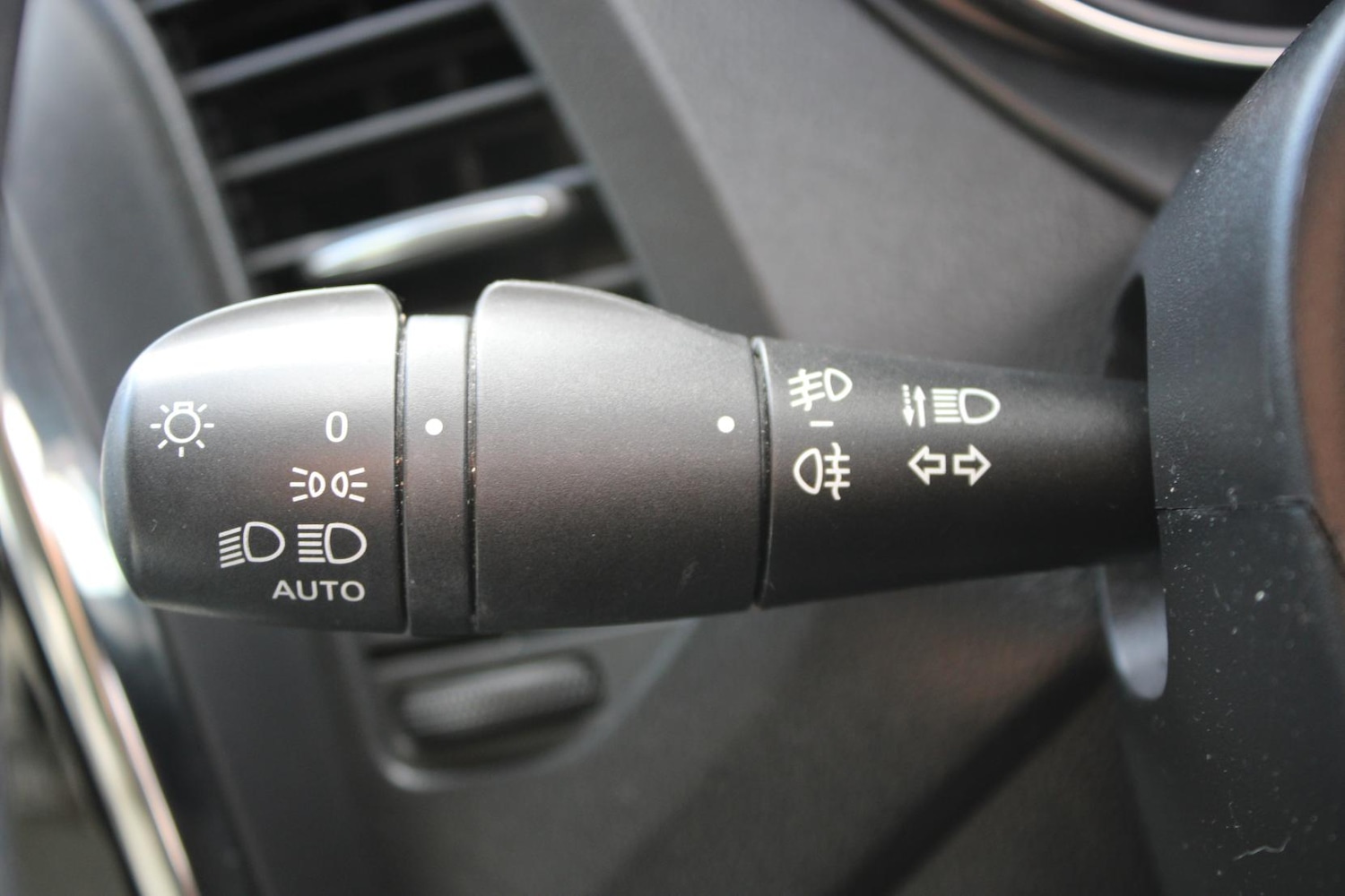 Used Renault Captur 2016 for sale - 78152966: Photo 29