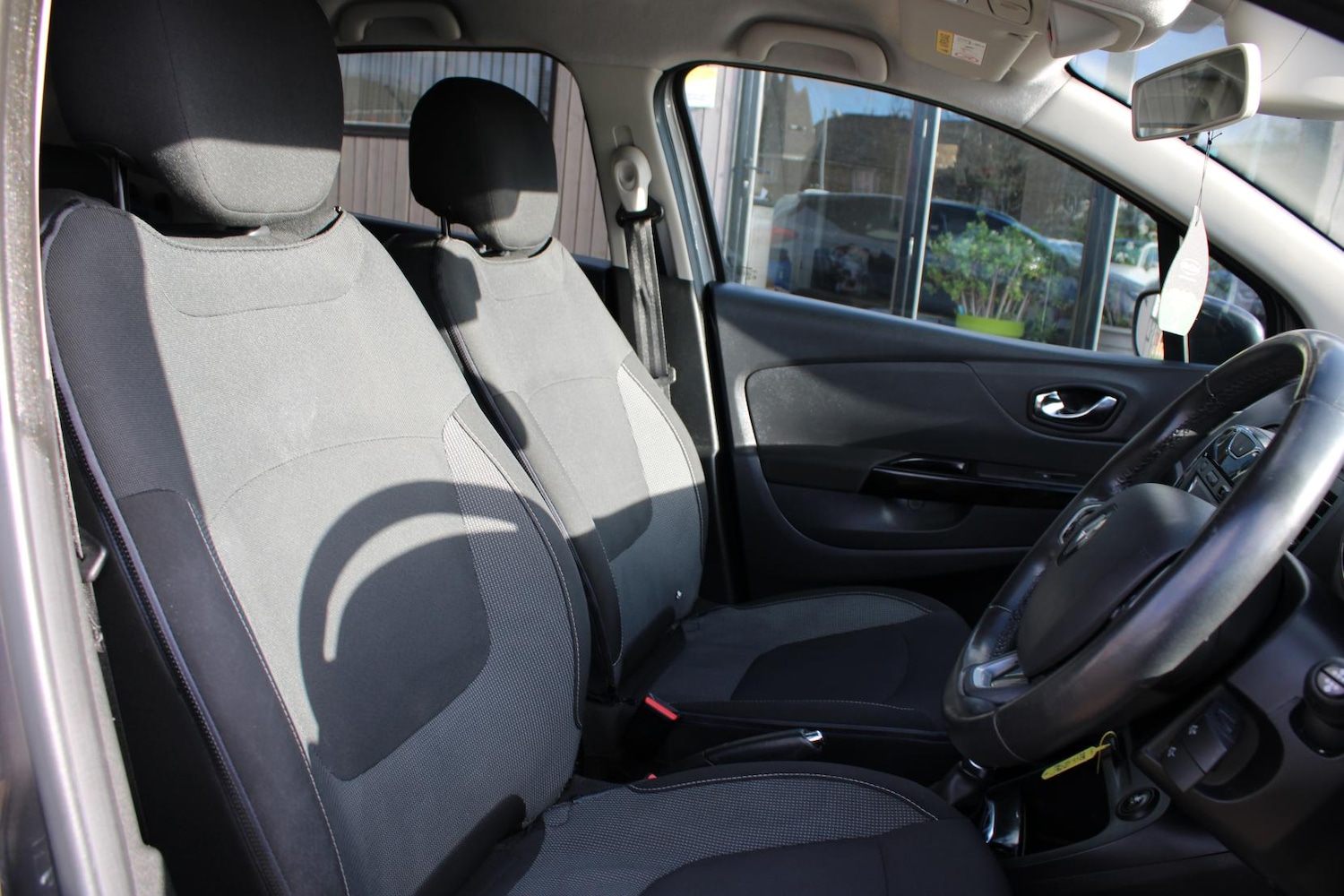 Used Renault Captur 2016 for sale - 78152966: Photo 9