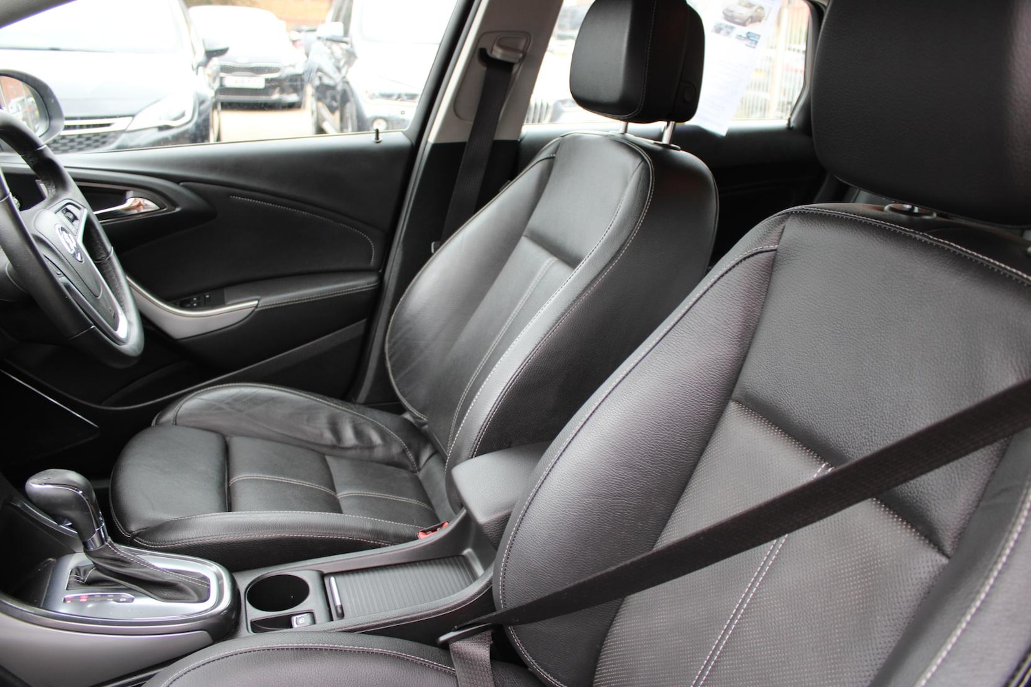 Used Vauxhall Astra 2011 for sale - 76979792: Photo 20