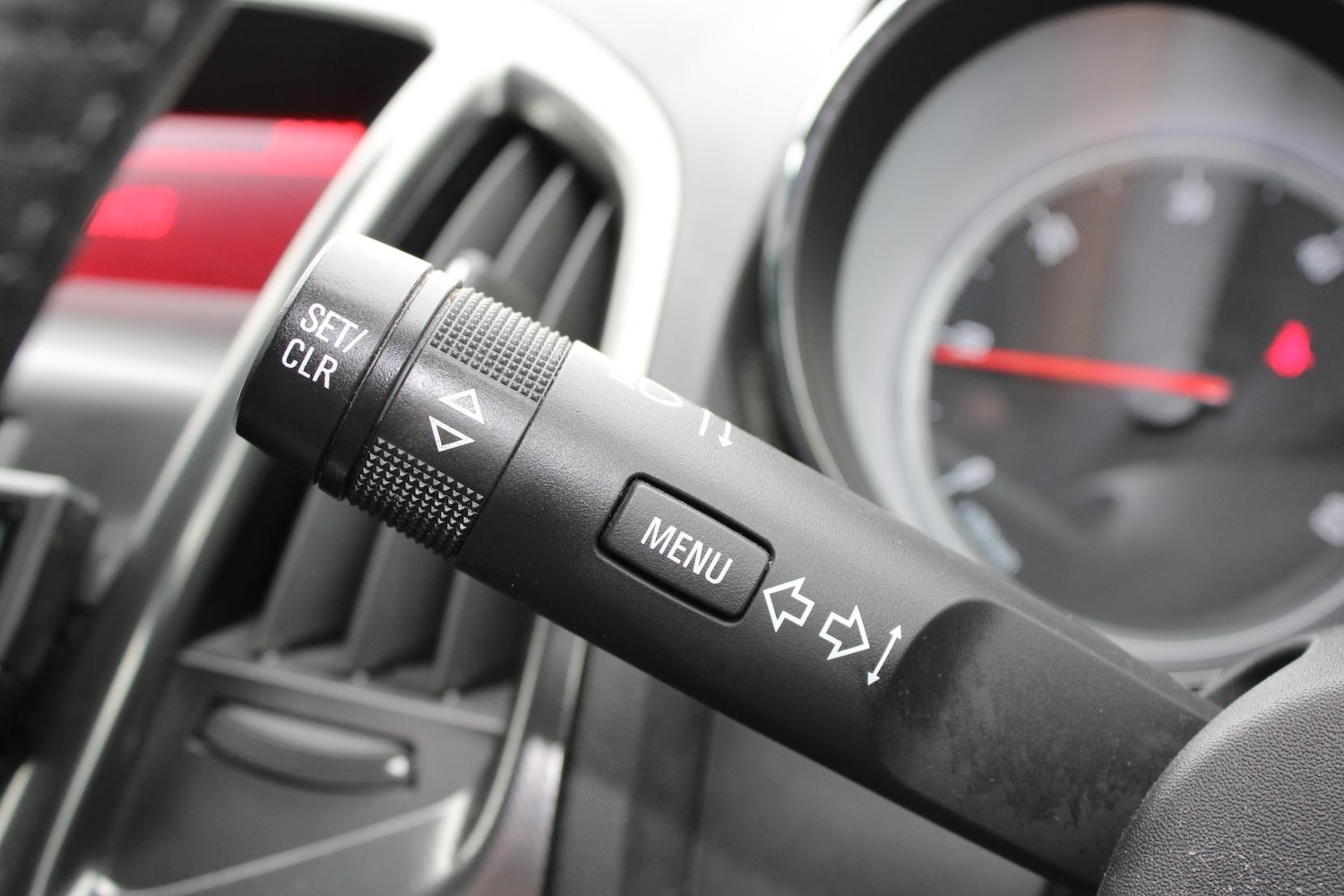 Used Vauxhall Astra 2011 for sale - 76979792: Photo 24