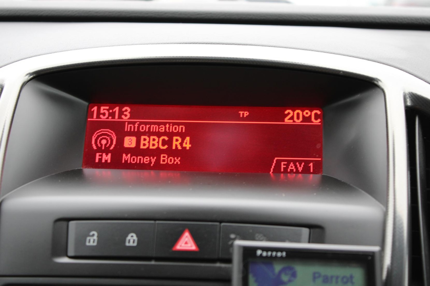 Used Vauxhall Astra 2011 for sale - 76979792: Photo 35