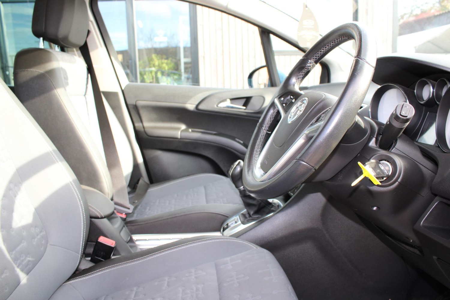 Used Vauxhall Meriva 2015 for sale - 76979780: Photo 10