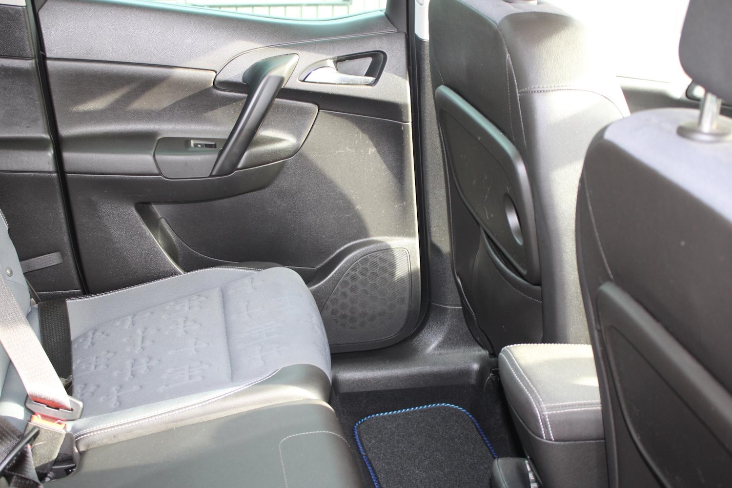 Used Vauxhall Meriva 2015 for sale - 76979780: Photo 16