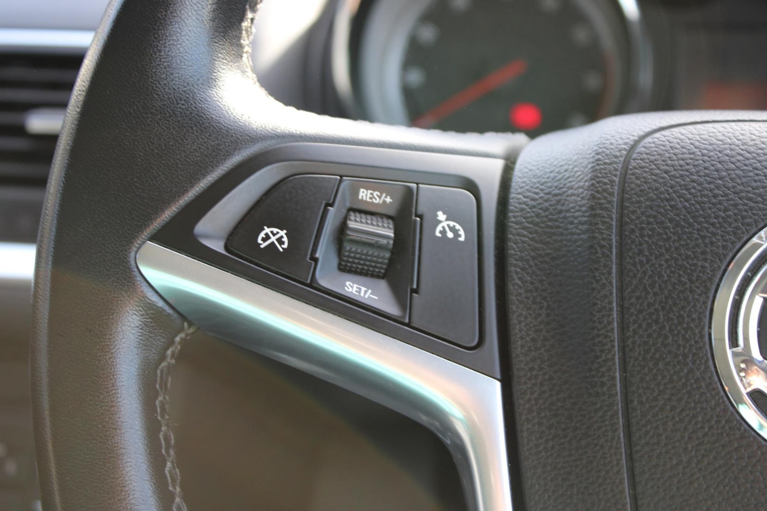 Used Vauxhall Meriva 2015 for sale - 76979780: Photo 20