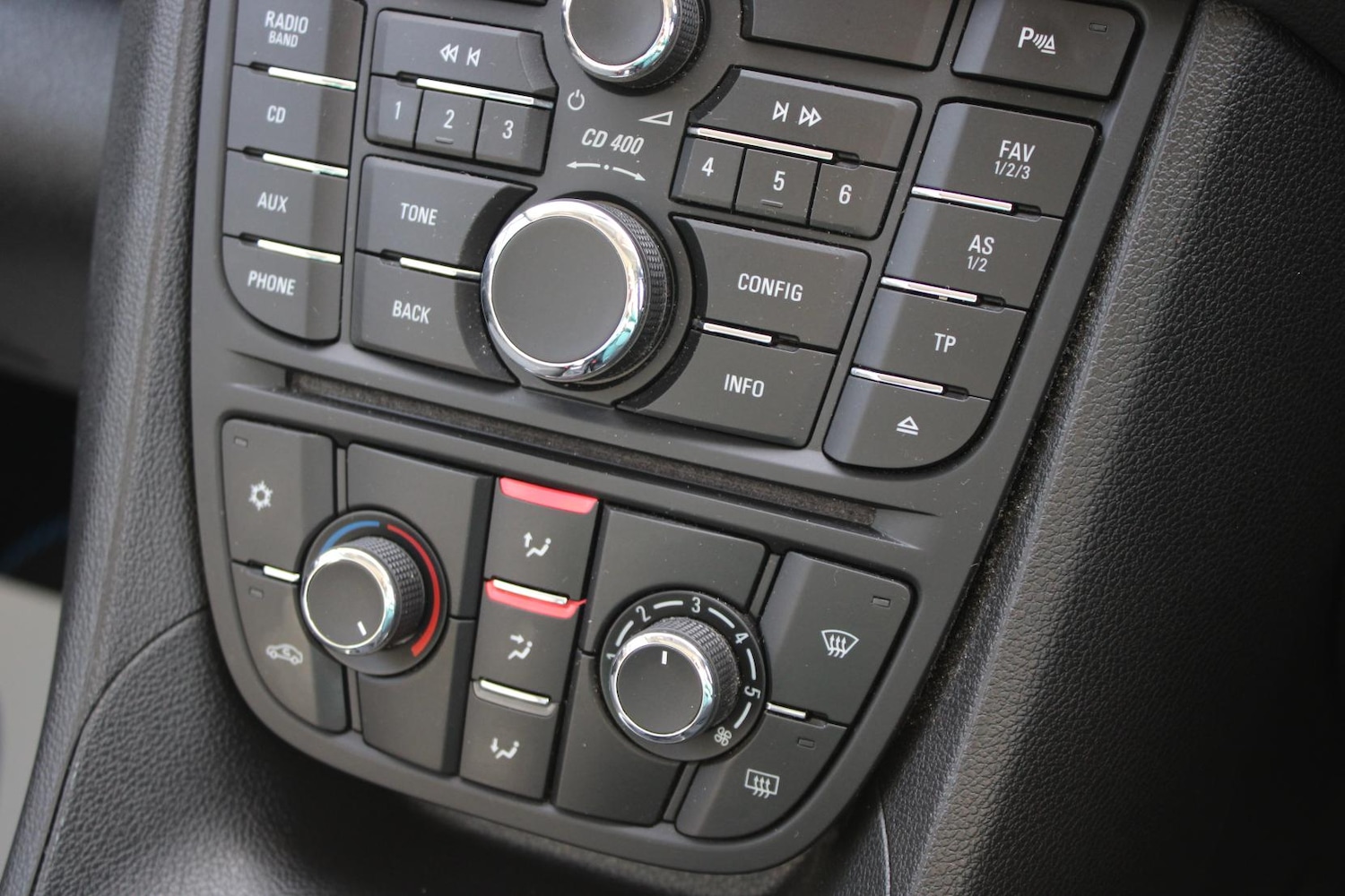 Used Vauxhall Meriva 2015 for sale - 76979780: Photo 29