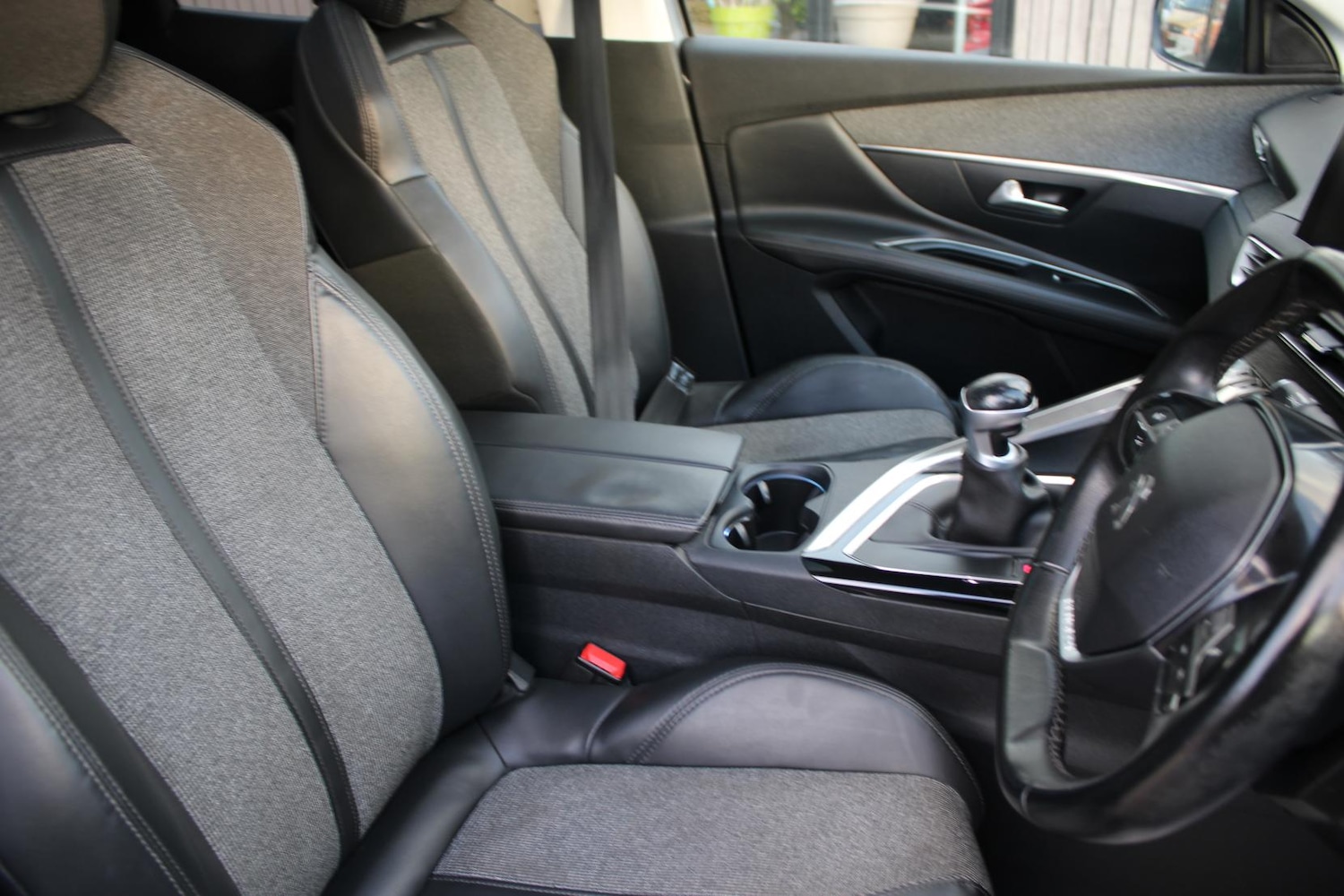 Used Peugeot 3008 2017 for sale - 76922284: Photo 13