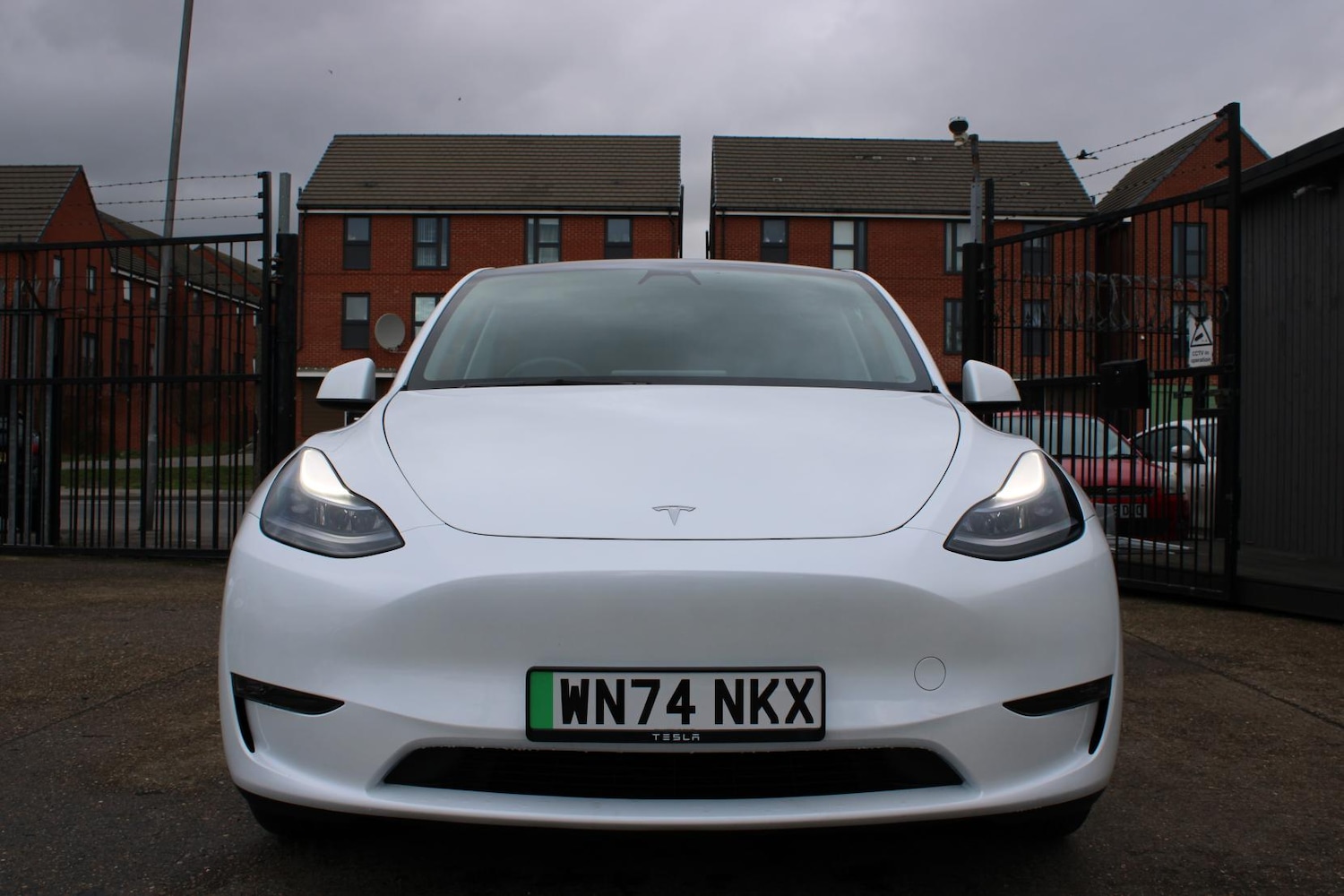 Used Tesla Model Y 2024 for sale - 77519426: Photo 3