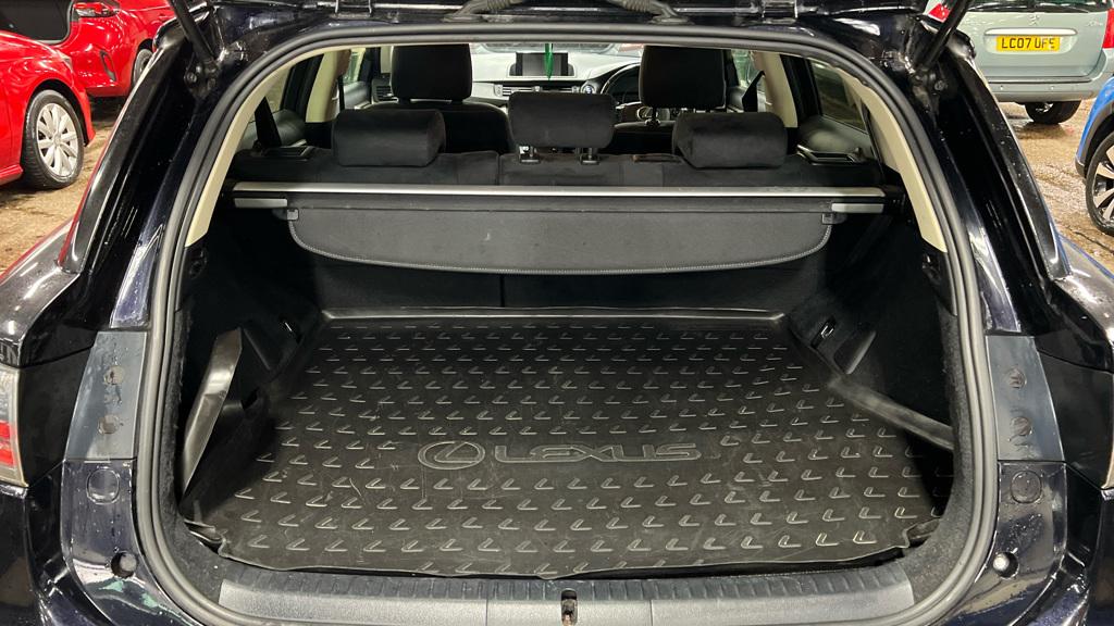 Used Lexus CT 2014 for sale - 76979759: Photo 11