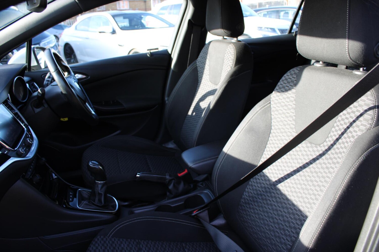 Used Vauxhall Astra 2016 for sale - 77462028: Photo 13