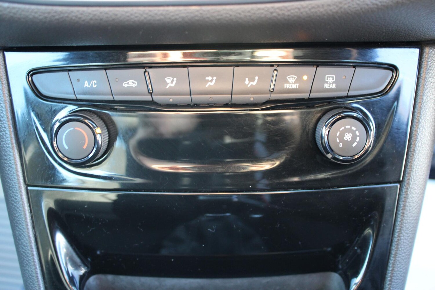 Used Vauxhall Astra 2016 for sale - 77462028: Photo 24