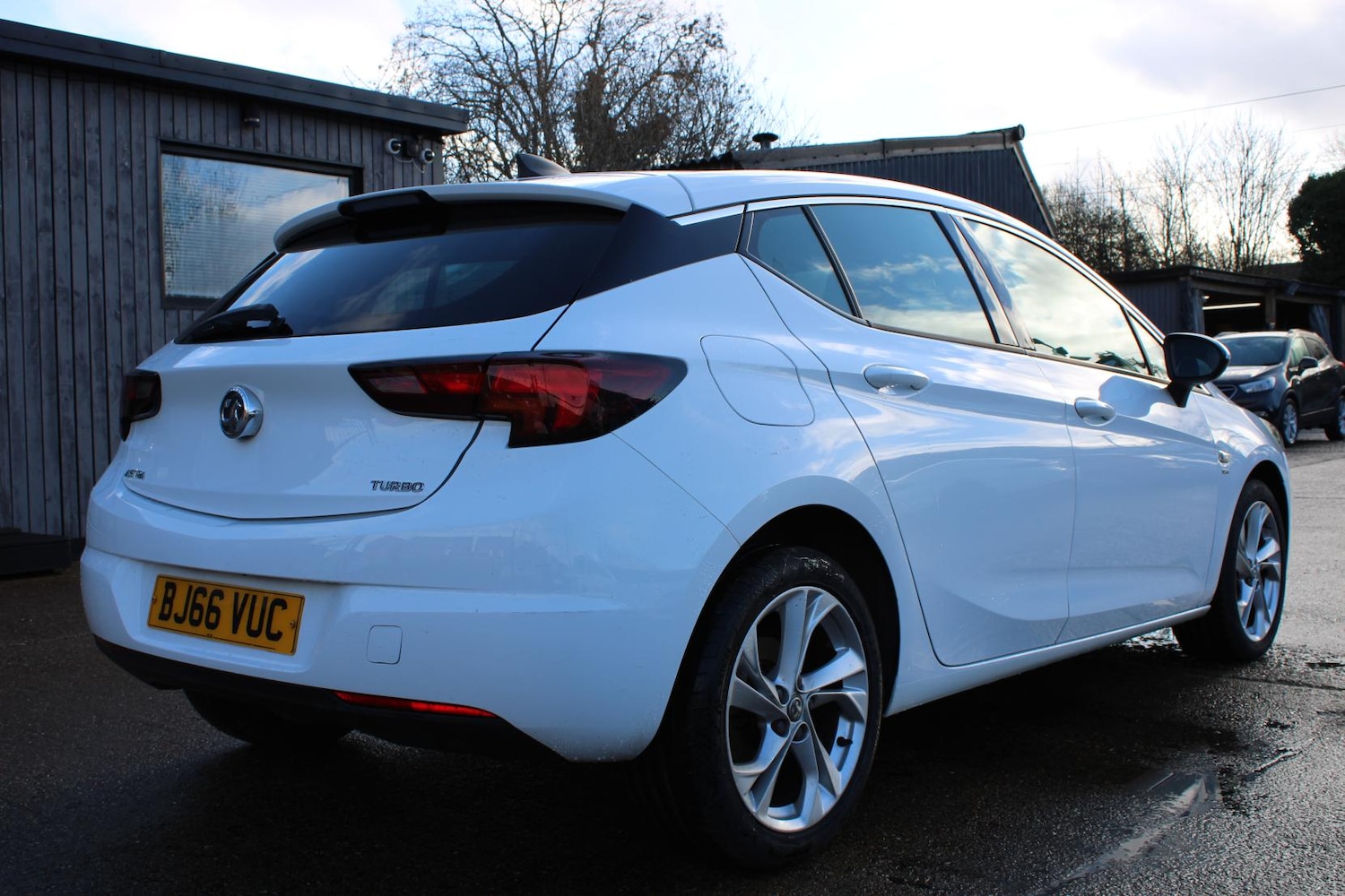 Used Vauxhall Astra 2016 for sale - 77462028: Photo 4