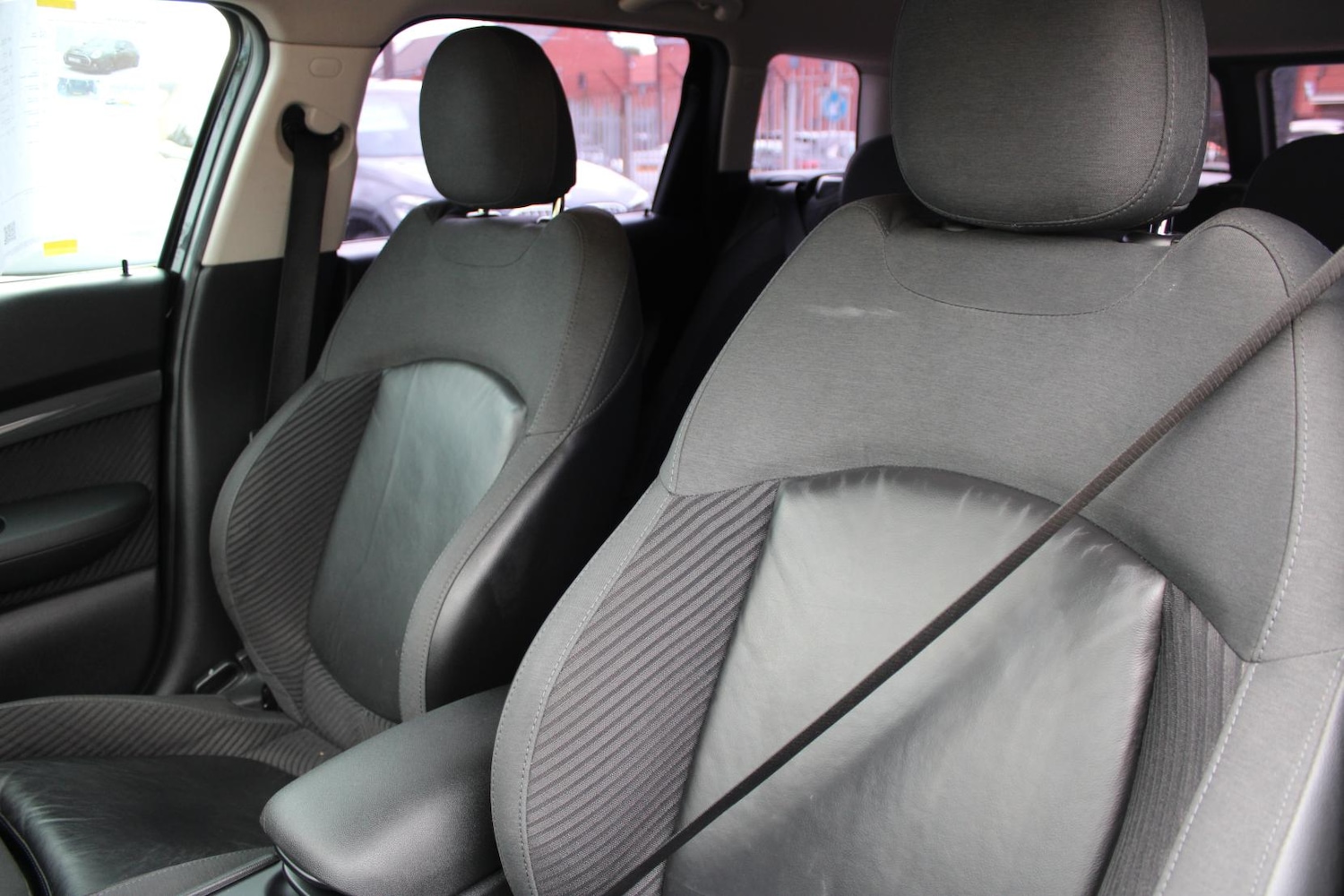 Used MINI Clubman 2017 for sale - 76933411: Photo 25