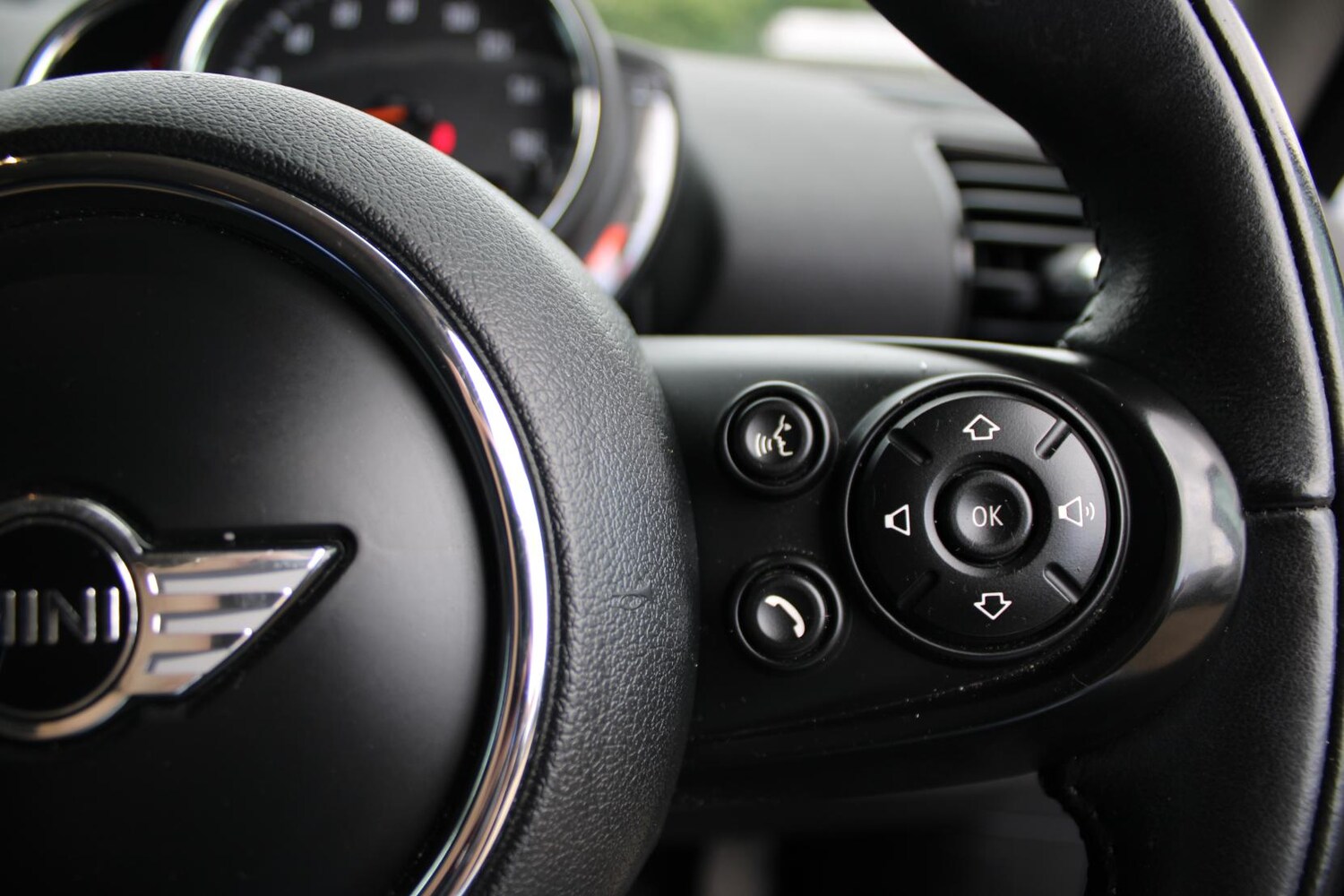 Used MINI Clubman 2017 for sale - 76933411: Photo 28