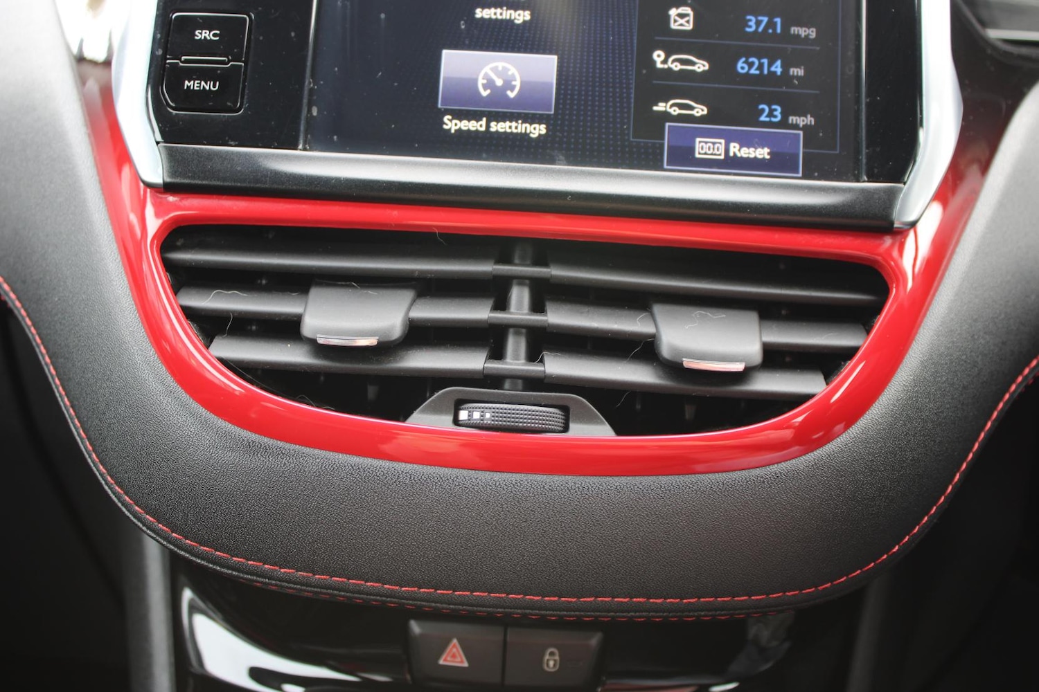 Used Peugeot 208 2015 for sale - 76922285: Photo 35