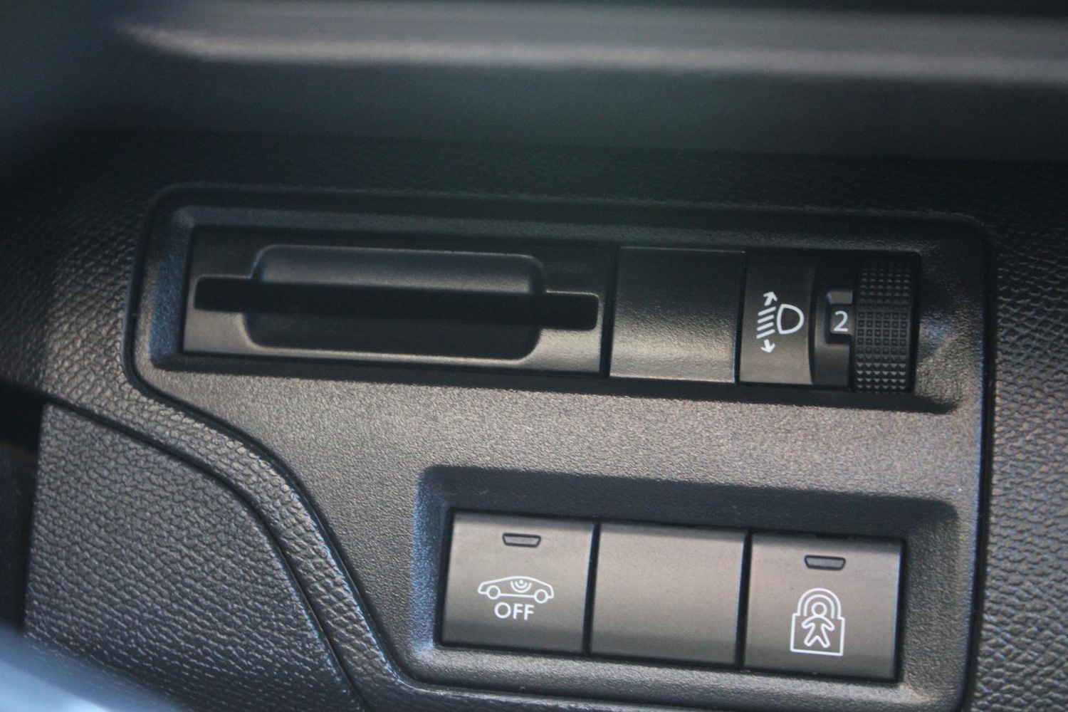 Used Peugeot 3008 2017 for sale - 76979770: Photo 18