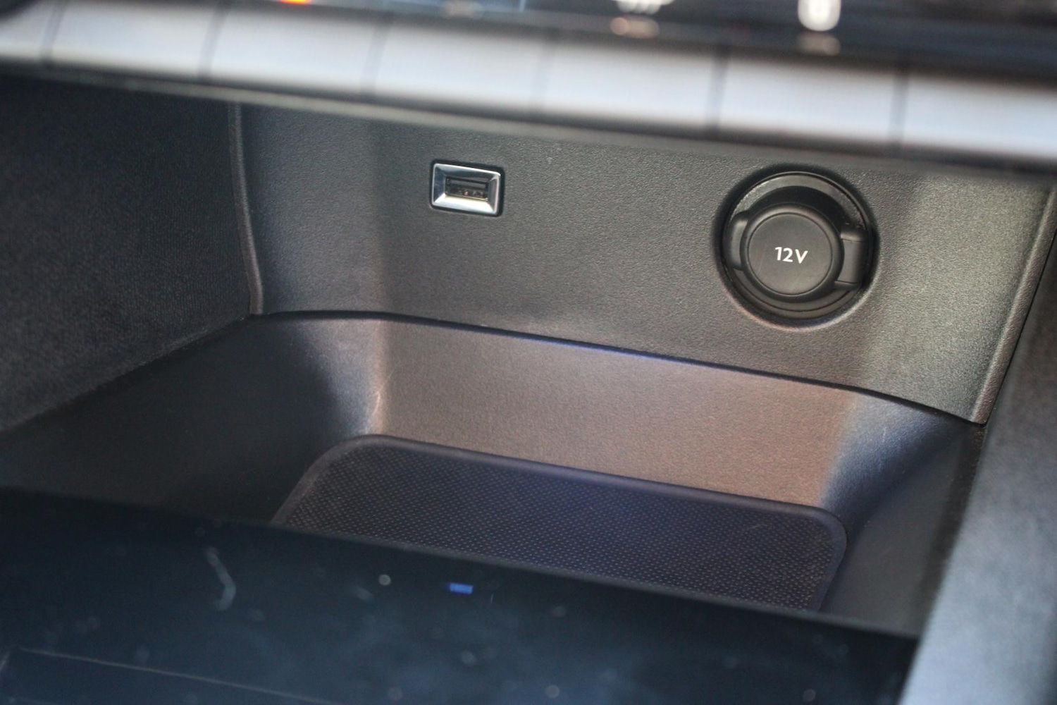 Used Peugeot 3008 2017 for sale - 76979770: Photo 34